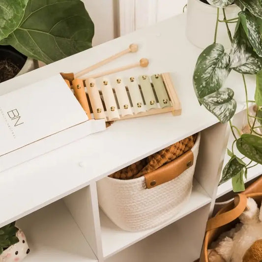 Neutraalgekleurde educatieve xylofoon voor kinderen