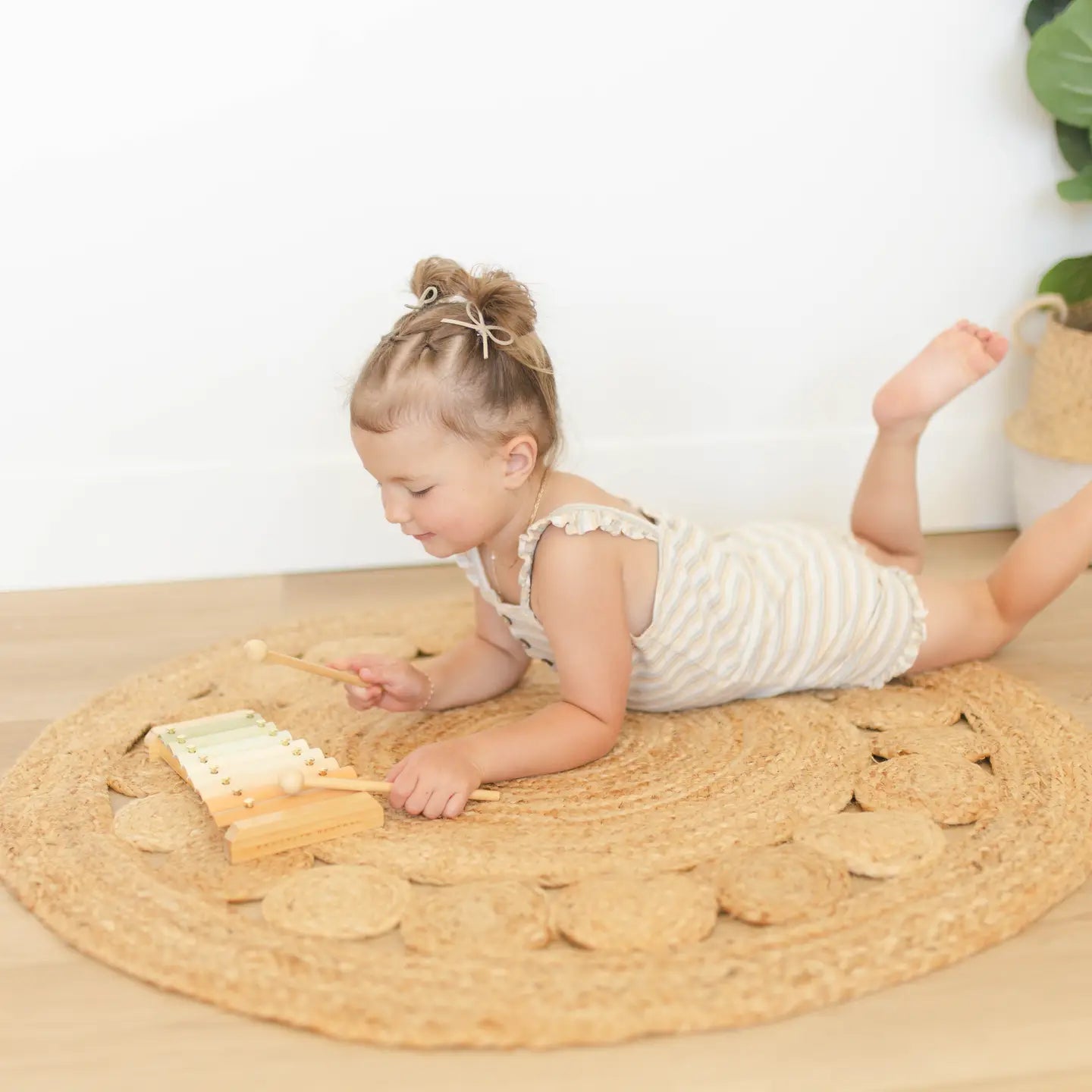 Neutraalgekleurde educatieve xylofoon voor kinderen