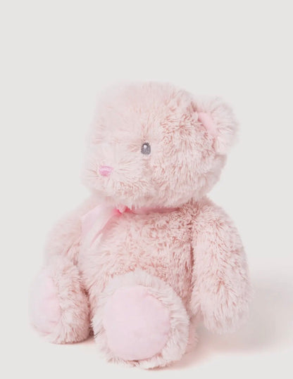 Pluche Babybeer Teddy - zijaanzicht van de babyknuffel